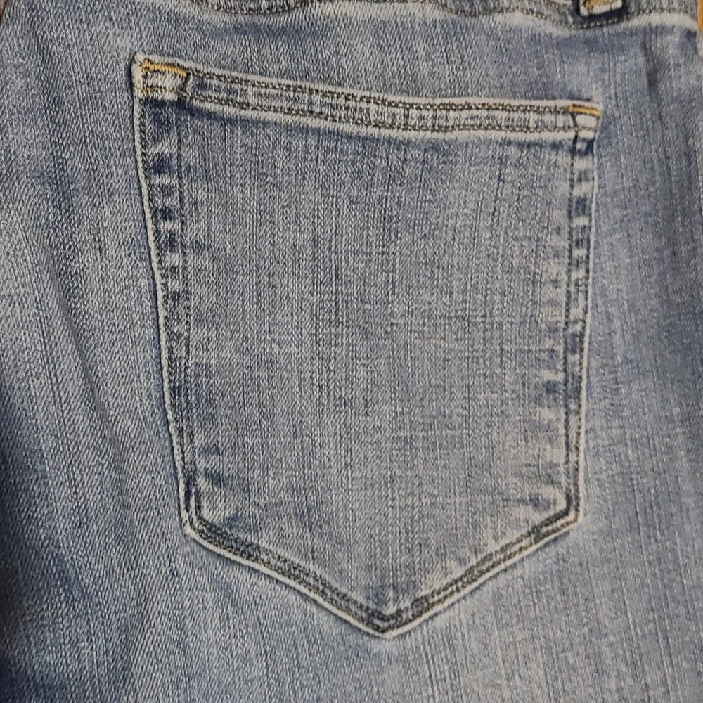 *SOLD OUT* Lucky Jeans - Picture 6 of 9